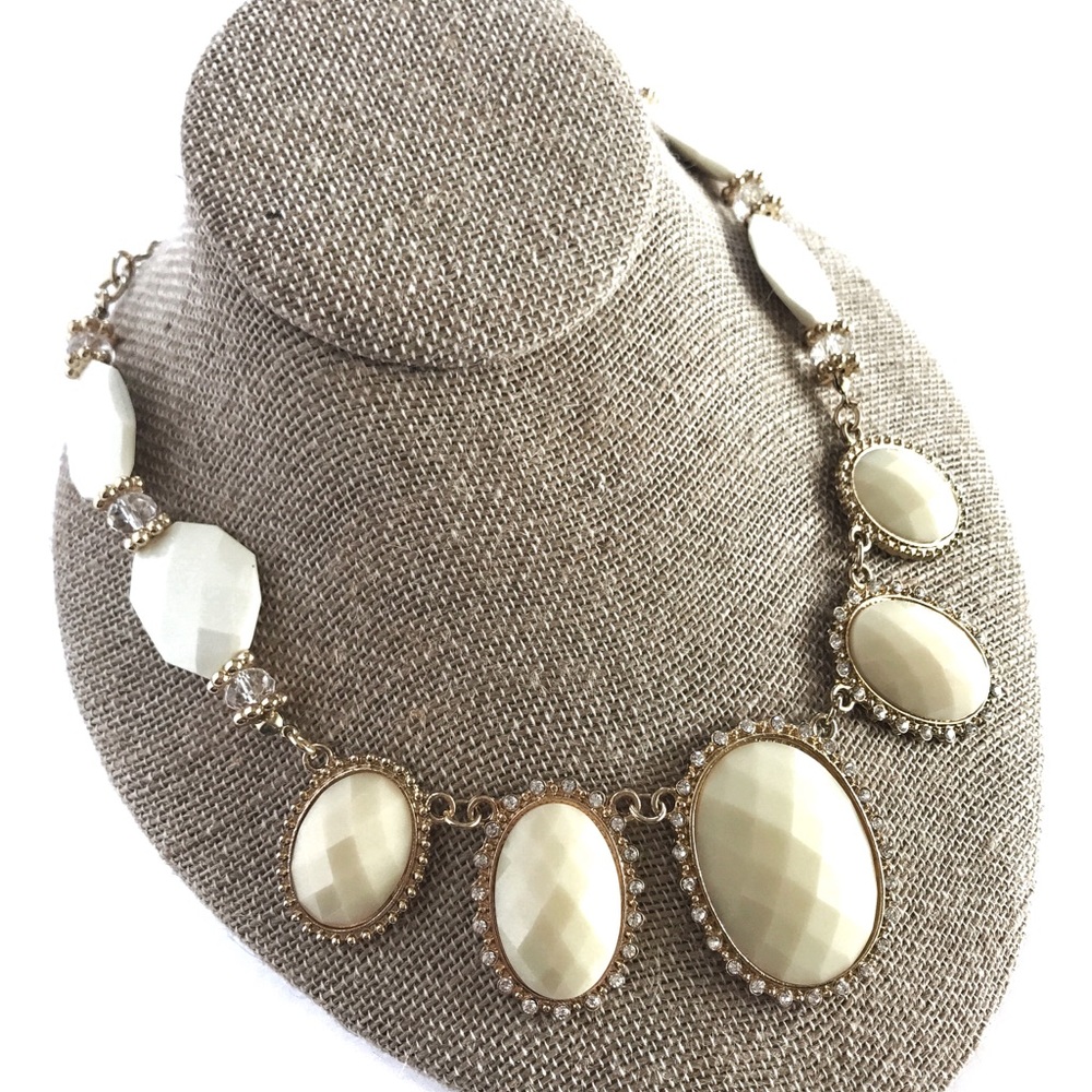 Cream Hombre Necklace